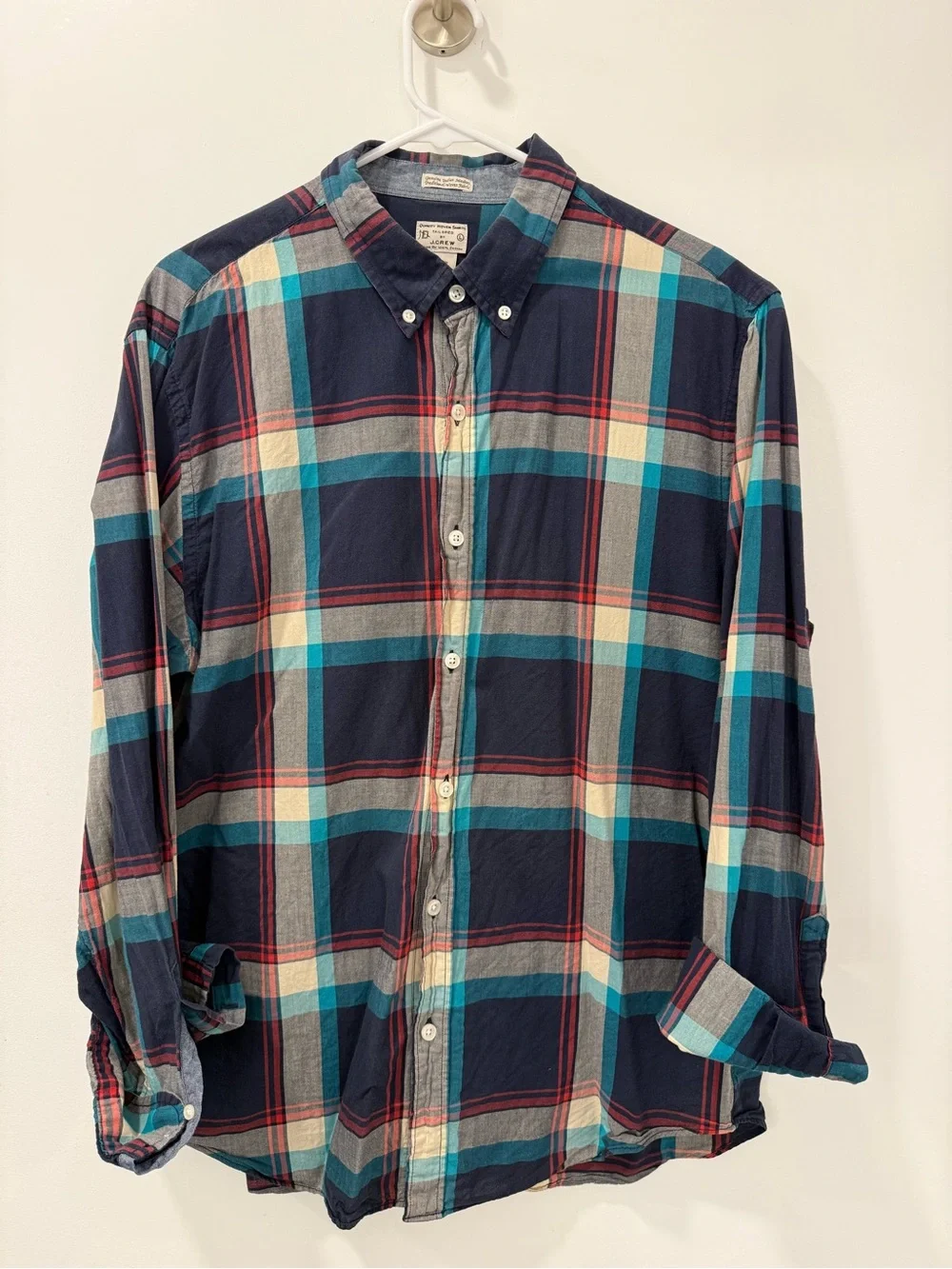 Men's Navy Plaid Button-Down Shirt - Classic Casual